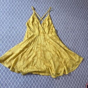 Lulus yellow floral sundress size small